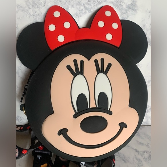 Mouse Silicone Crossbody/ backpack Bag - Picture 7 of 10